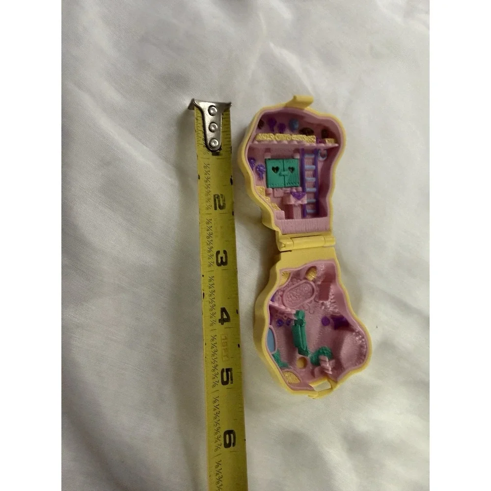 VTG 1994 Bluebird Polly Pocket Pony Ridin' Compact,  Compact only